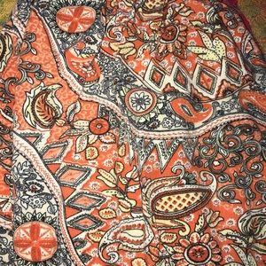 Baggy Bali knee-length shorts